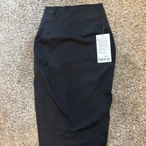 lululemon nulu slim fit hr skirt black  size 6